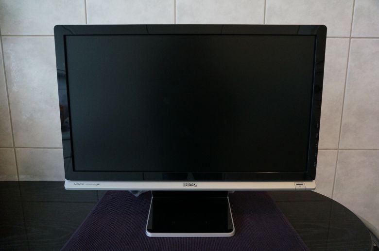 液晶ディスプレイ21.5インチ